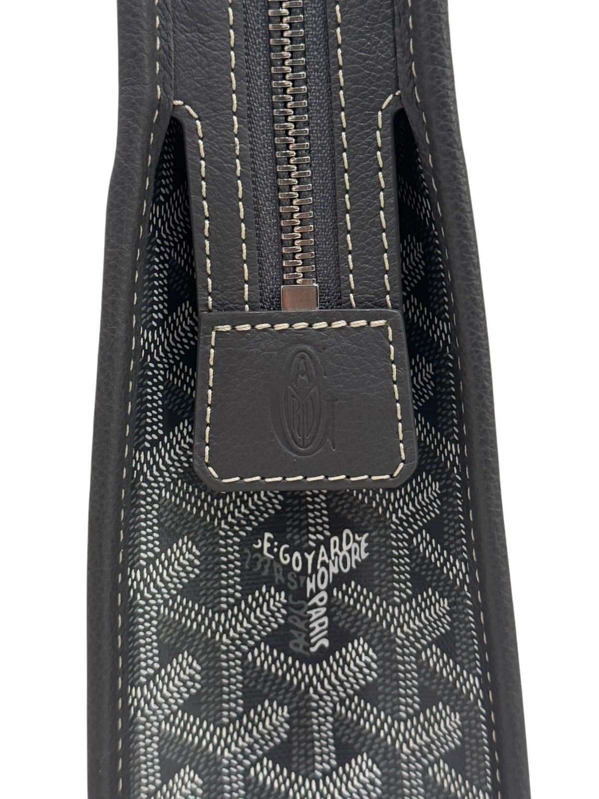 Goyard Jouvence GM Toiletry Bag Grey