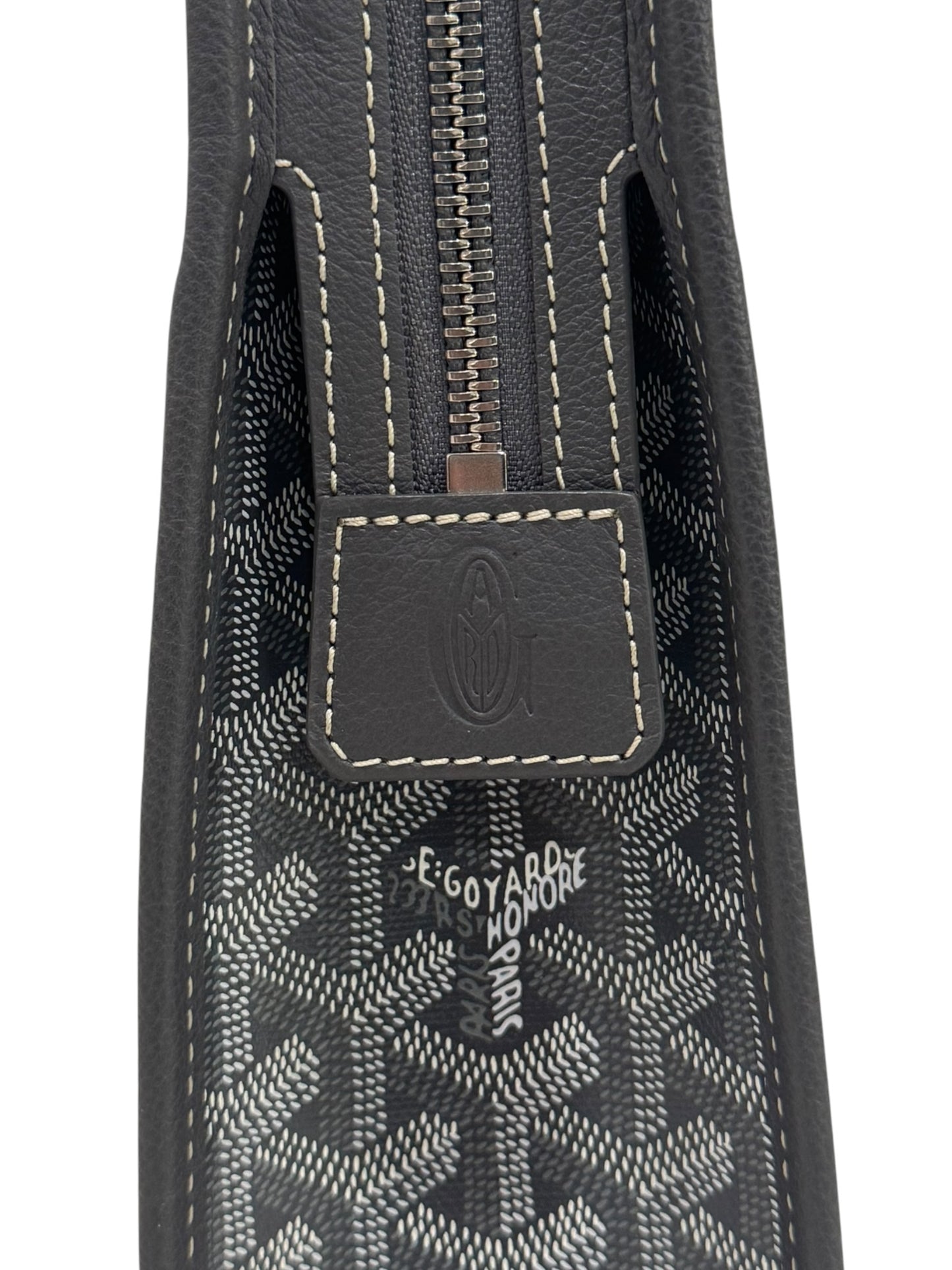 Goyard Jouvence GM Toiletry Bag Grey