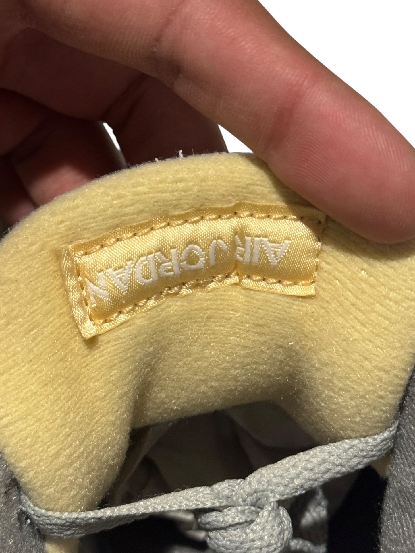 Jordan 4 Retro SE Craft Photon Dust (GS)