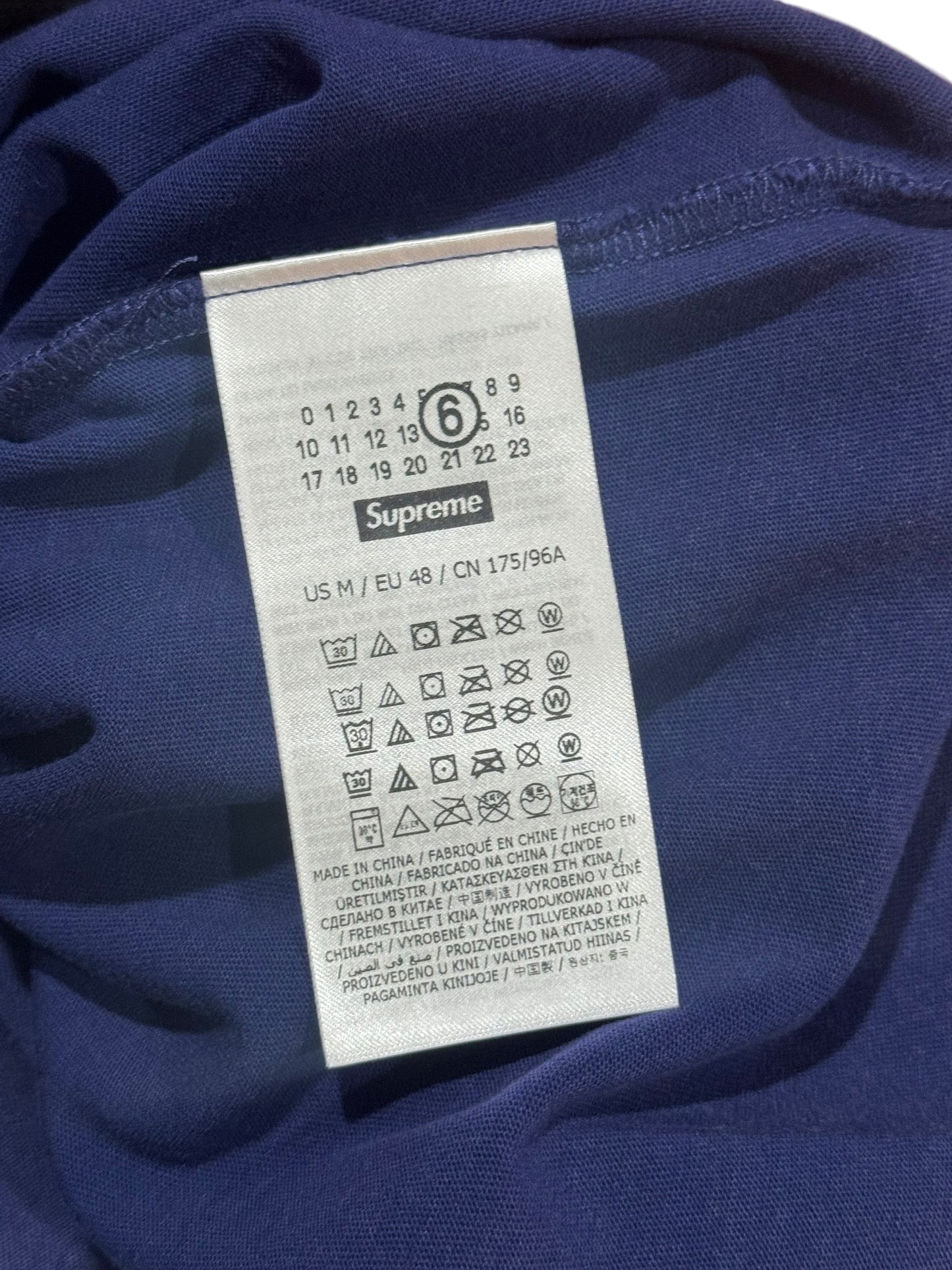 Supreme MM6 Maison Margiela Split Tee Navy