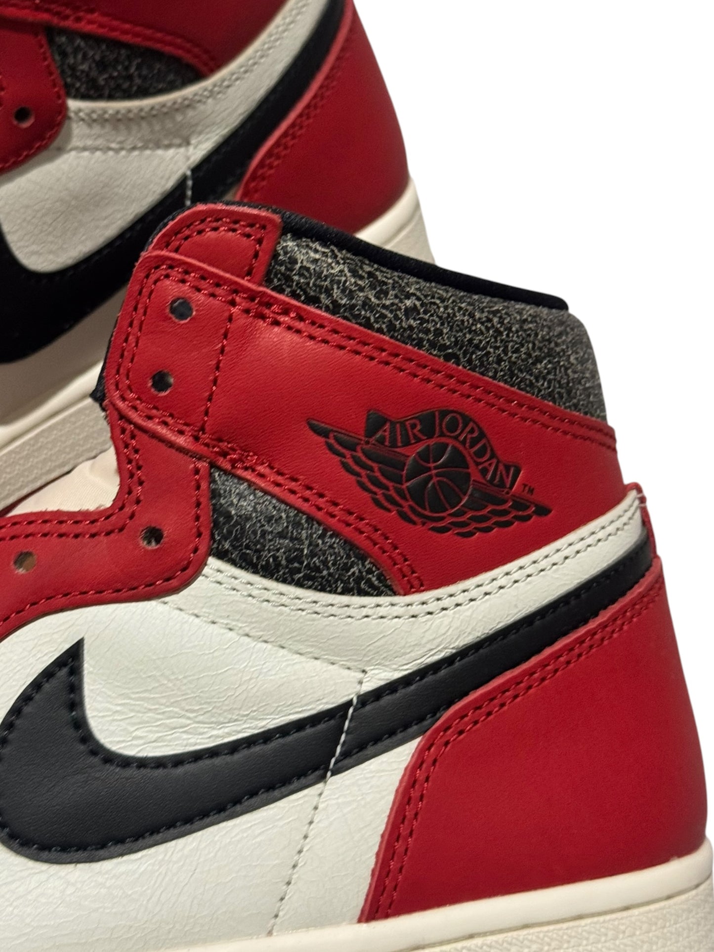 Jordan 1 Retro High OG Chicago Lost and Found
