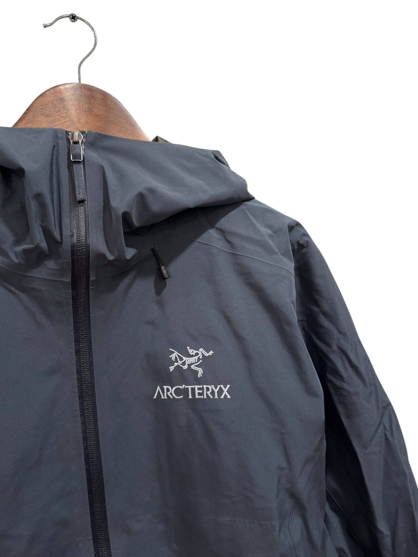Arcteryx Beta LT Goretex Jacket Navy Blue