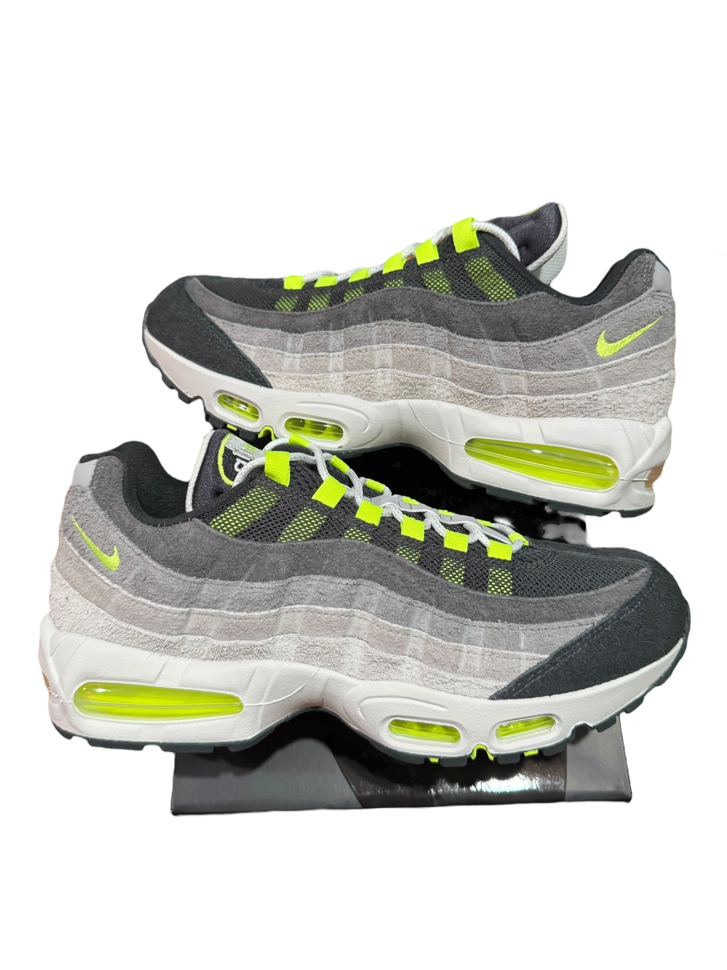 Nike Air Max 95 OG Reverse Gradient Neon MoMA Exclusive