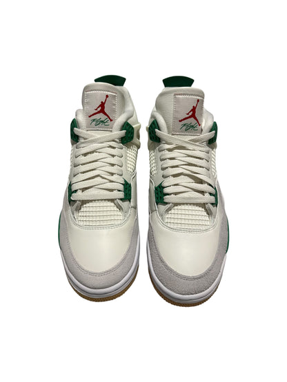 Jordan 4 Retro SB Pine Green