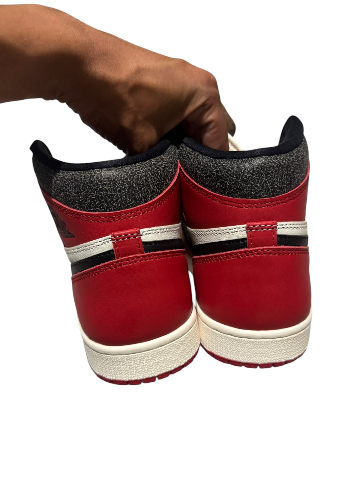 Jordan 1 Retro High OG Chicago Lost and Found