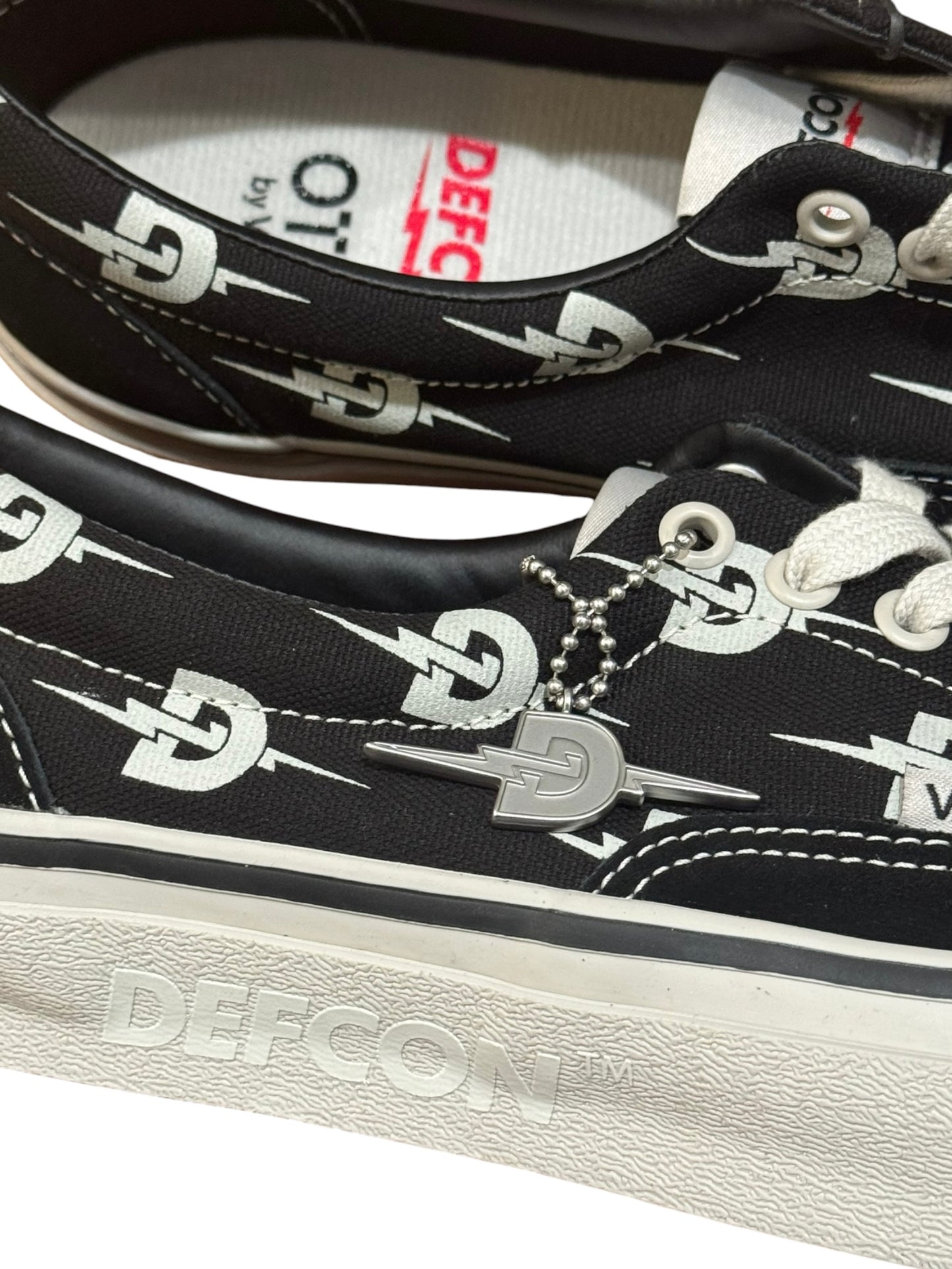 Vans OTW Era 95 Defcon Skate Block Black