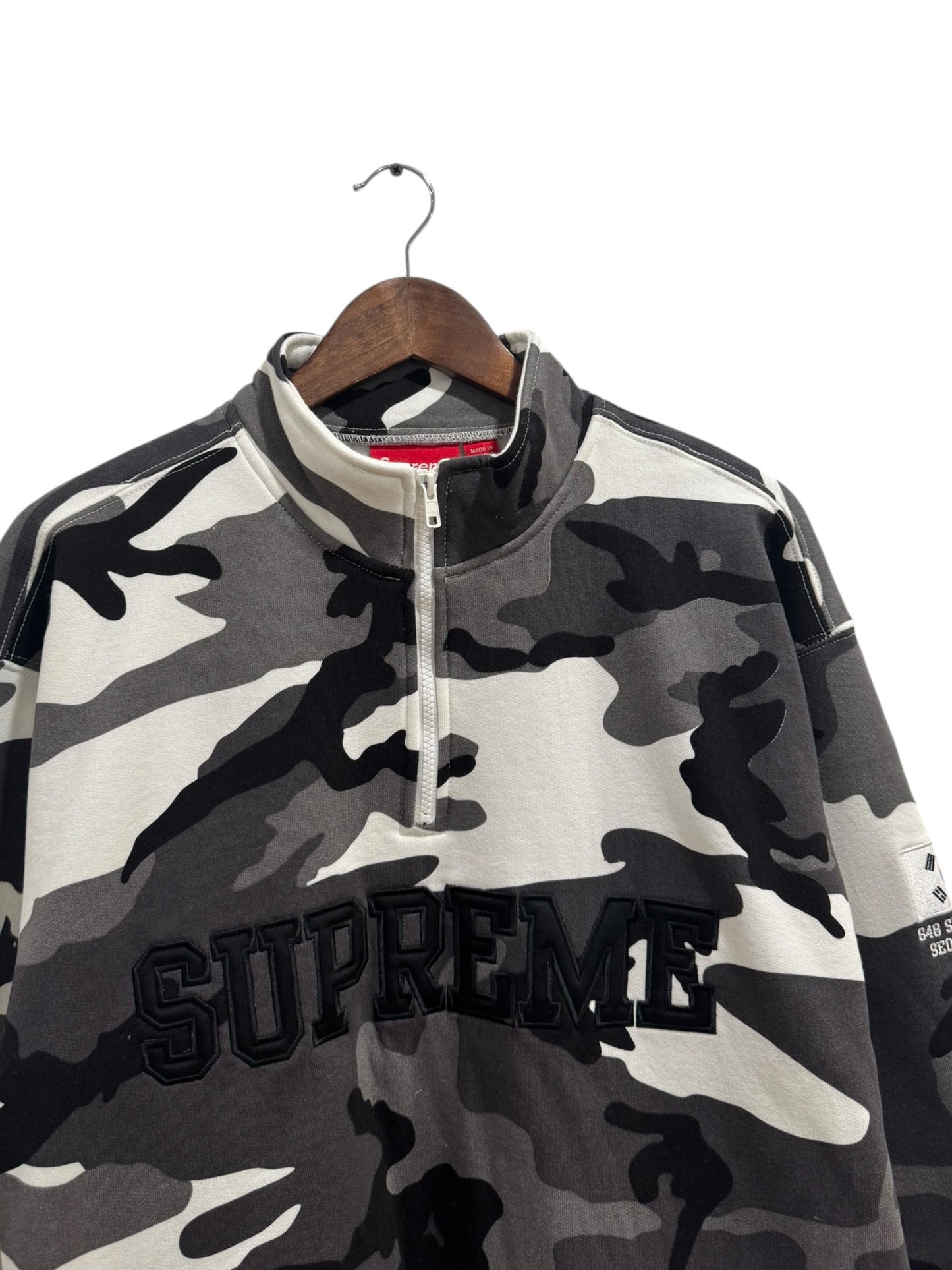 Supreme Seoul Shop Flag Half Zip Pullover Snow Camo