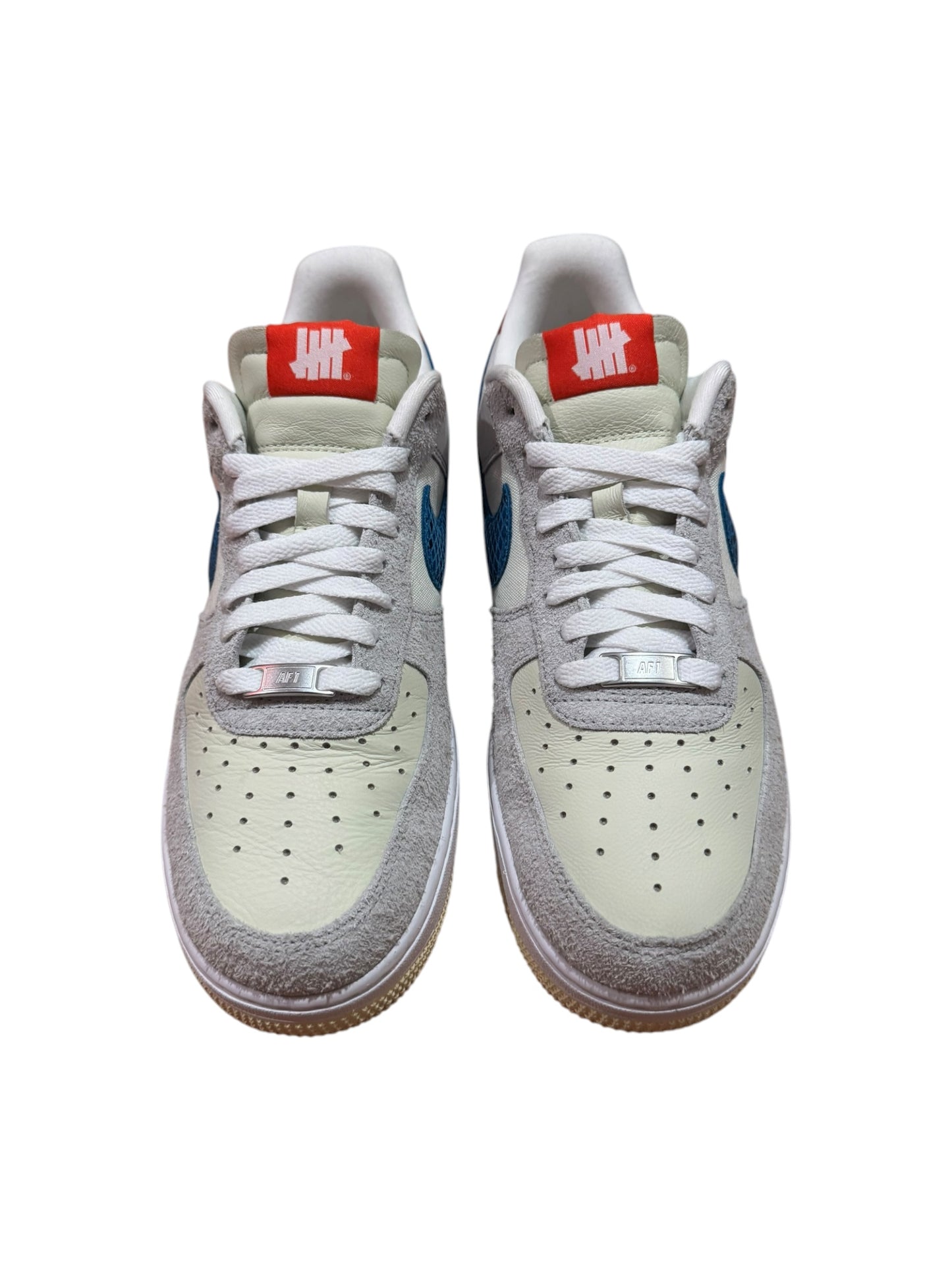 Nike Air Force 1 Low SP Undefeated 5 On It Dunk vs. AF1