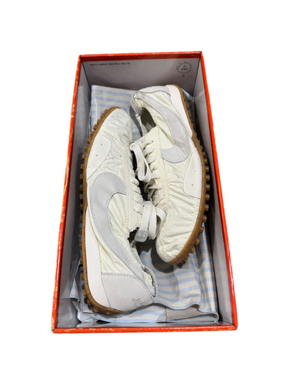 Nike Moon Shoe SP Jacquemus Soft Pearl (W)