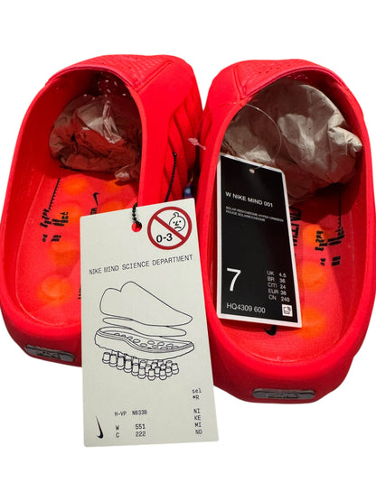Nike Mind 001 Slide Solar Red (W)