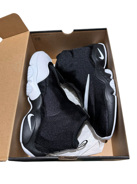 Nike Air Zoom Flight The Glove Black White OG (2026)
