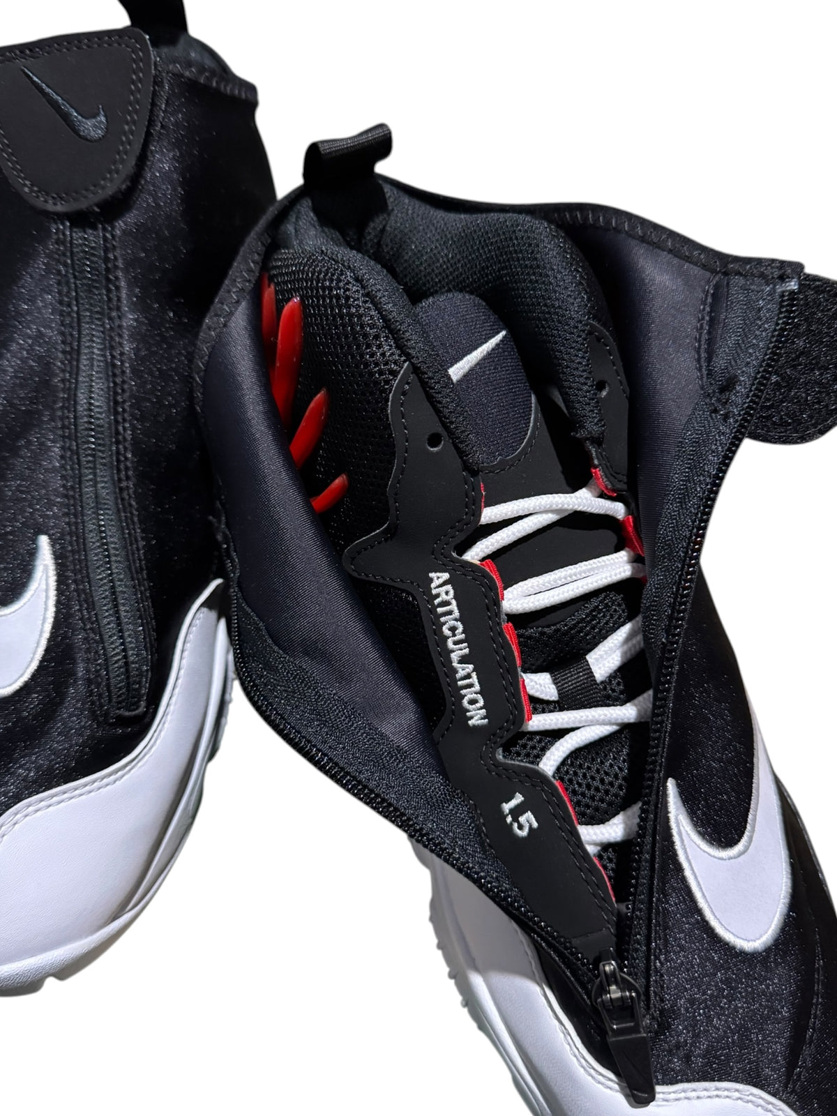 Nike Air Zoom Flight The Glove Black White OG (2026)